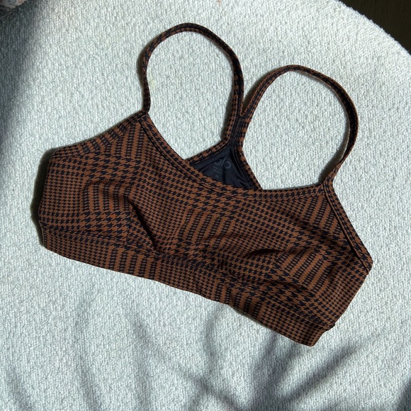 FLASH SALE⚡️ ALO Yoga Jacquard Glenplaid Gratitude Bra - Picture 2 of 9